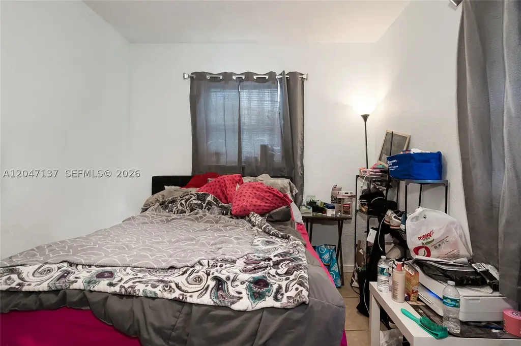 1013 NW 12th Street Fort Lauderdale FL 33311