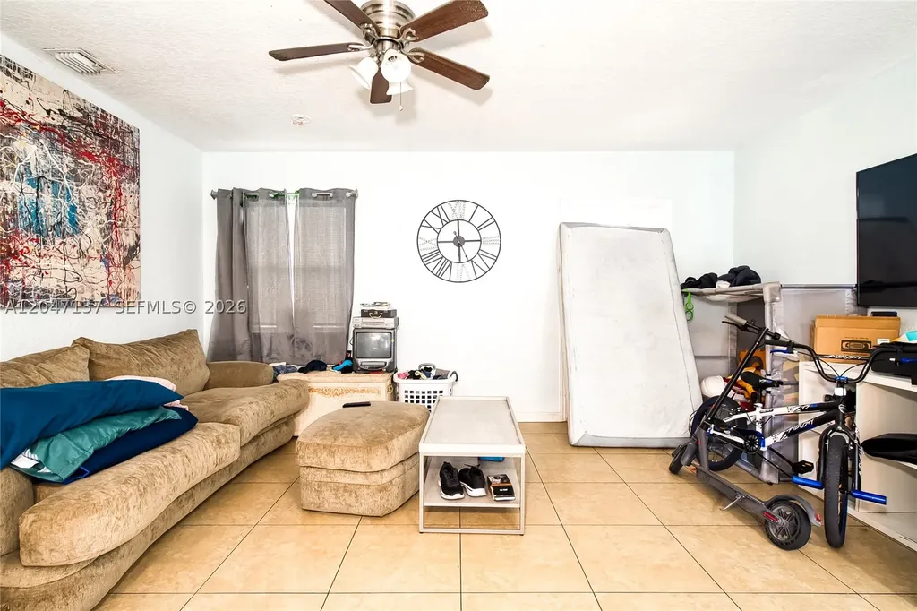 1013 NW 12th Street Fort Lauderdale FL 33311