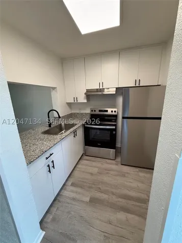 1220 NW 103rd Lane Miami FL 33147
