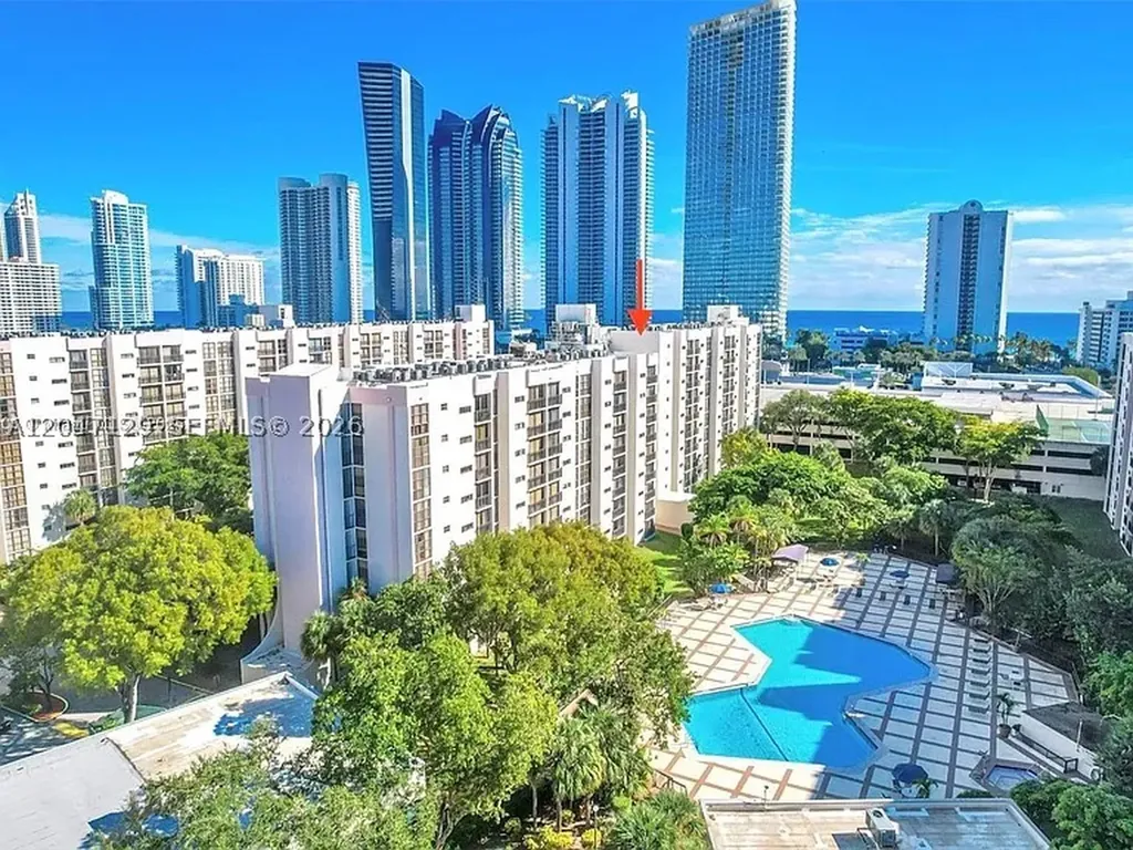 17011 N Bay Road Sunny Isles Beach FL 33160