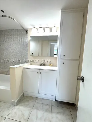 17011 N Bay Road Sunny Isles Beach FL 33160