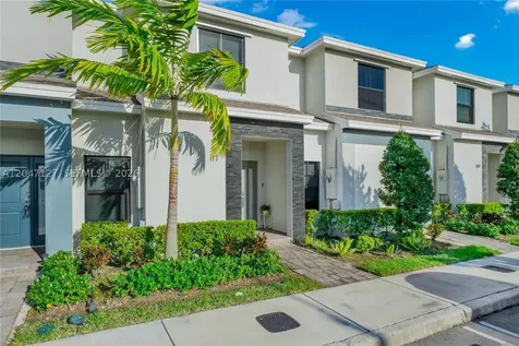 117 NE 3rd Court Florida City FL 33034