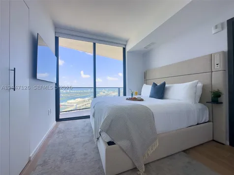 398 NE 5th Street Miami FL 33132