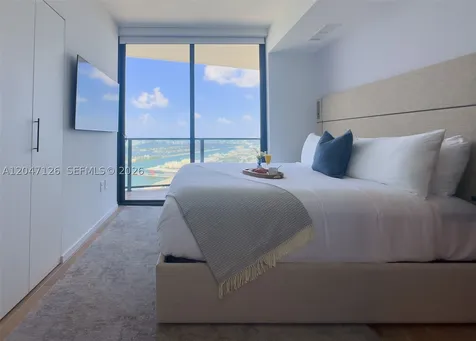 398 NE 5th Street Miami FL 33132