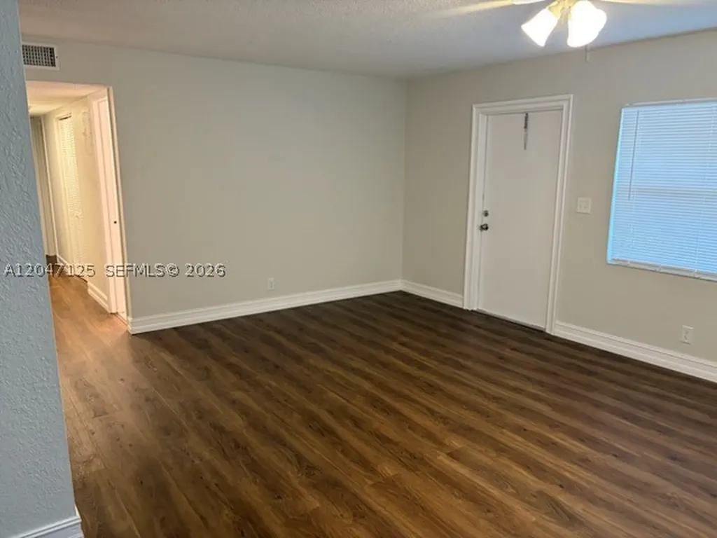 15 NE 13th Street Fort Lauderdale FL 33304