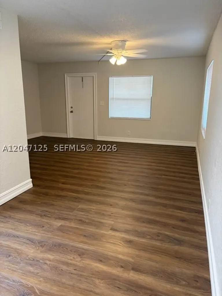 15 NE 13th Street Fort Lauderdale FL 33304