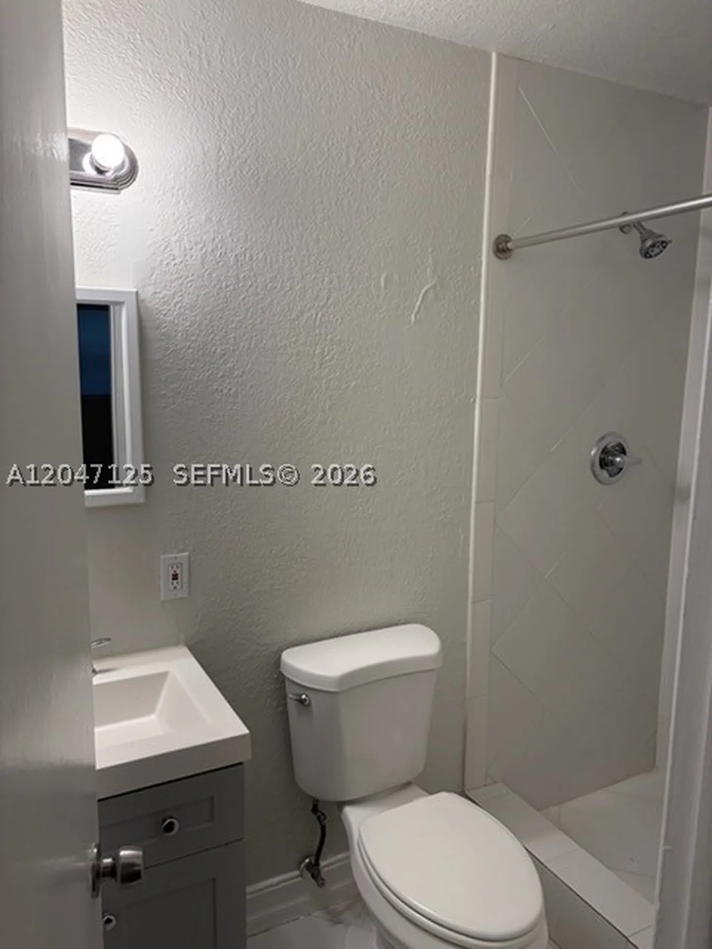 15 NE 13th Street Fort Lauderdale FL 33304