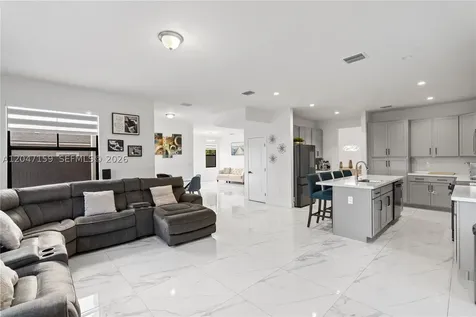 14747 SW 38th Terrace Miami FL 33185