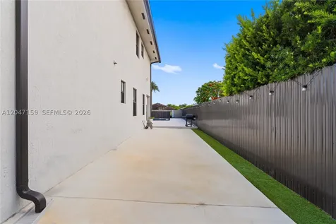 14747 SW 38th Terrace Miami FL 33185