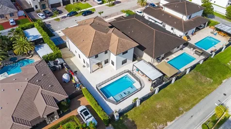 14747 SW 38th Terrace Miami FL 33185