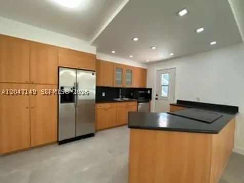 2924 Day Avenue Miami FL 33133