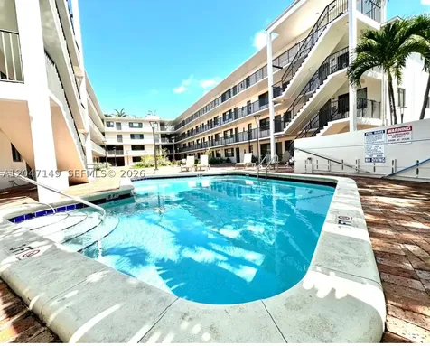 2924 Day Avenue Miami FL 33133