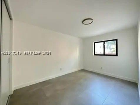 2924 Day Avenue Miami FL 33133