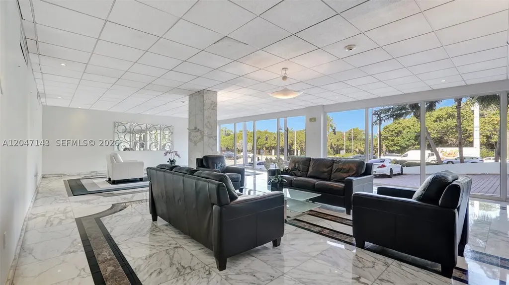 3000 E Sunrise Boulevard Fort Lauderdale FL 33304