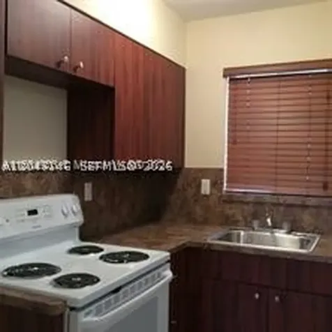 1324 NE 127th Street North Miami FL 33161