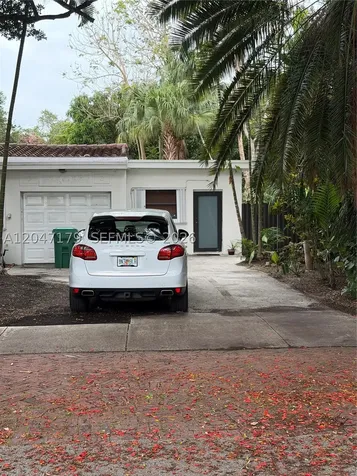 6230 SW 49th Street Miami FL 33155