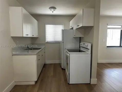1330 W 29th Street Hialeah FL 33012