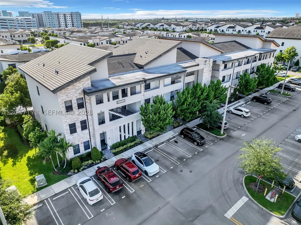 8045 NW 104th Avenue Doral FL 33178