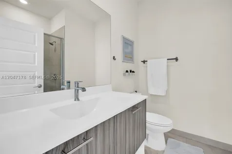 8045 NW 104th Avenue Doral FL 33178