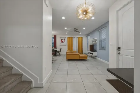 4812 NW 48th Terrace Tamarac FL 33319