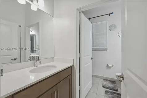 4812 NW 48th Terrace Tamarac FL 33319