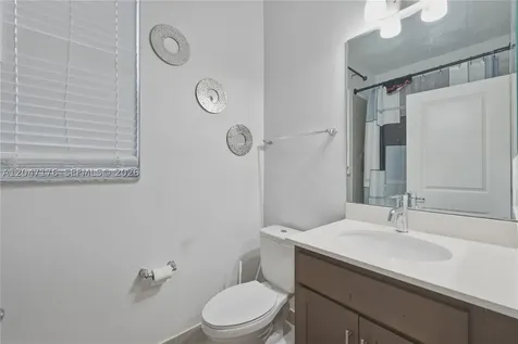 4812 NW 48th Terrace Tamarac FL 33319