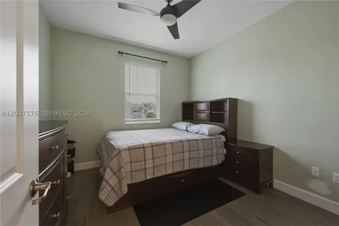 4812 NW 48th Terrace Tamarac FL 33319