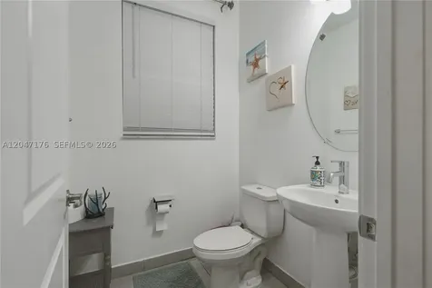 4812 NW 48th Terrace Tamarac FL 33319
