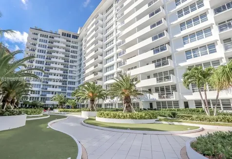 100 Lincoln Road Miami Beach FL 33139