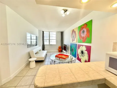 100 Lincoln Road Miami Beach FL 33139