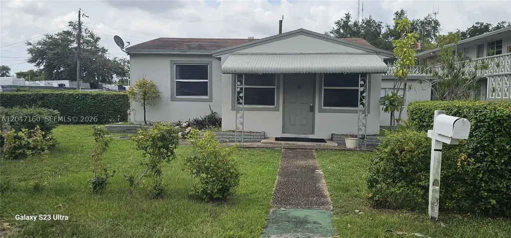 6010 SW 33rd Street Miramar FL 33023