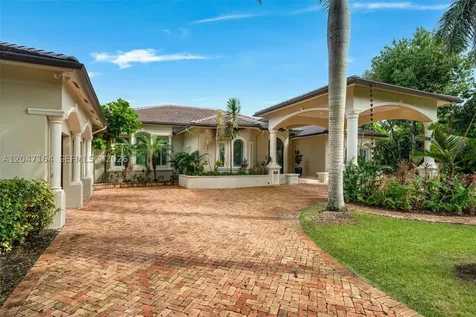 6890 SW 94th Street Pinecrest FL 33156