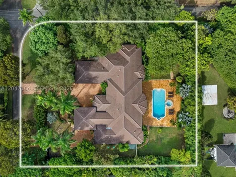6890 SW 94th Street Pinecrest FL 33156
