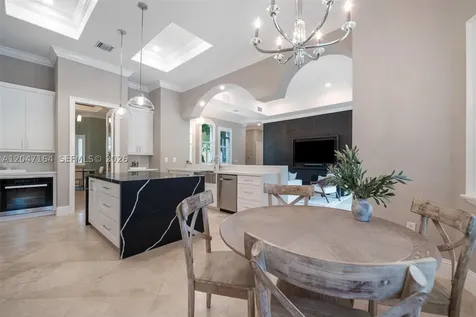 6890 SW 94th Street Pinecrest FL 33156