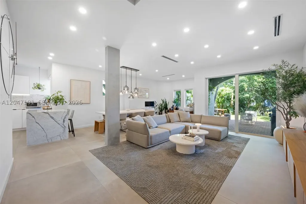 3030 NE 208th Street Aventura FL 33180