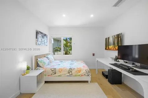 3030 NE 208th Street Aventura FL 33180