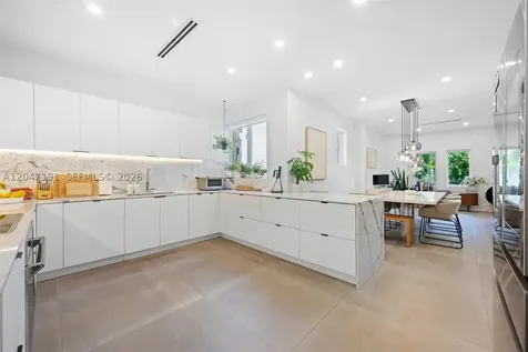 3030 NE 208th Street Aventura FL 33180
