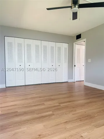 21 Windsor B West Palm Beach FL 33417