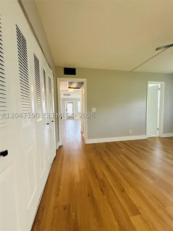 21 Windsor B West Palm Beach FL 33417