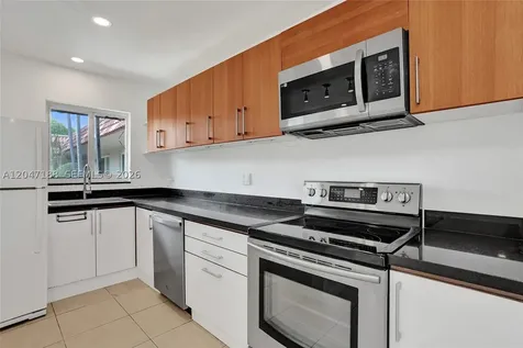 3050 NE 5th Terrace Wilton Manors FL 33334