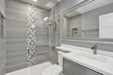 3050 NE 5th Terrace Wilton Manors FL 33334