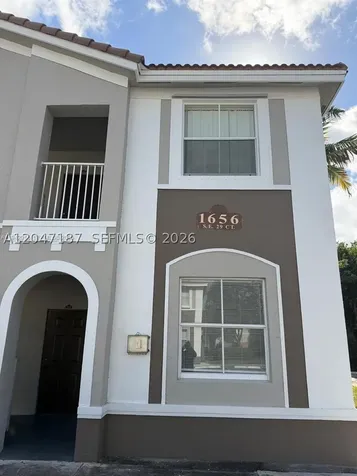 1656 SE 29th Court Homestead FL 33035