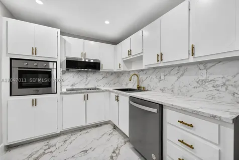 19380 Collins Avenue Sunny Isles Beach FL 33160