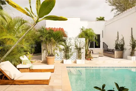 3616 SW 26th Street Miami FL 33133