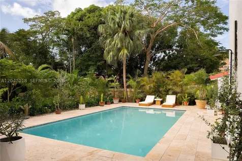 3616 SW 26th Street Miami FL 33133