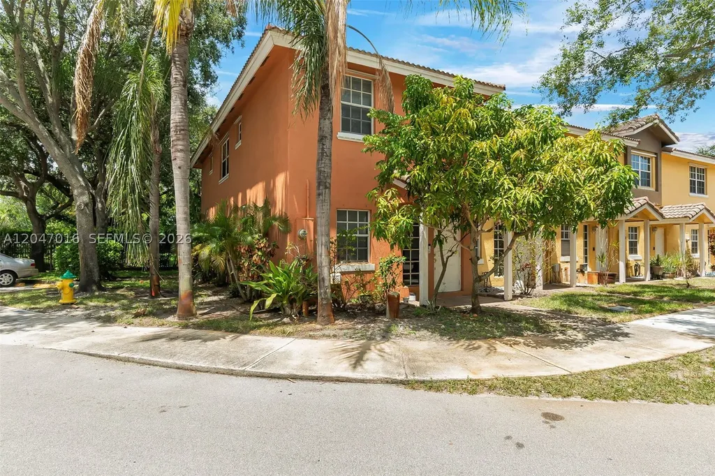 6819 Sienna Club Place Lauderhill FL 33319