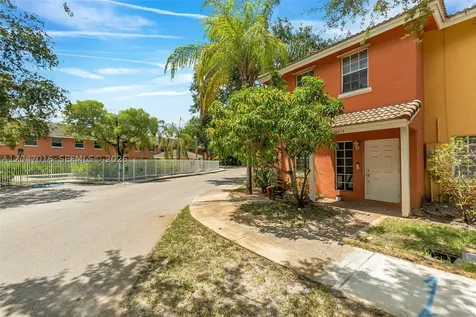 6819 Sienna Club Place Lauderhill FL 33319