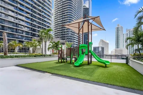 999 SW 1st Avenue Miami FL 33130