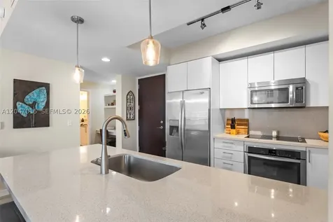999 SW 1st Avenue Miami FL 33130