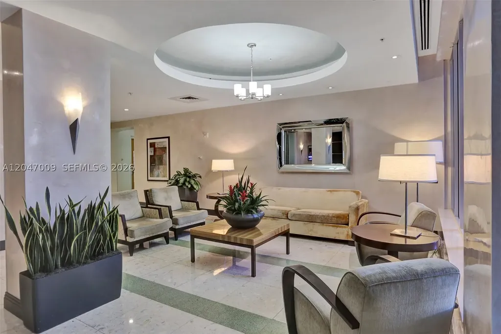3901 S Ocean Drive Hollywood FL 33019
